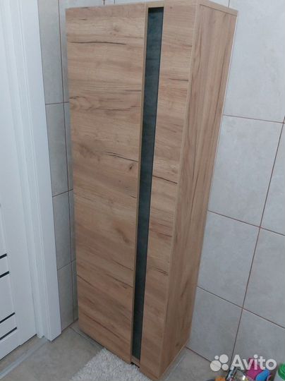 Шкаф