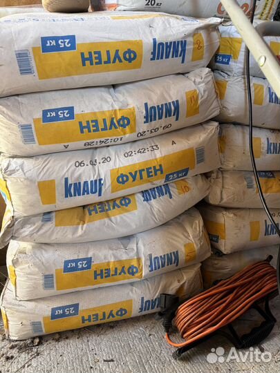 Шпаклевка гипсовая Кнауф Фуген 25 кг (12 мешков)