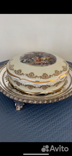 Шкатулка,вазочка,бонбоньерка фарфор Лимож.Франция