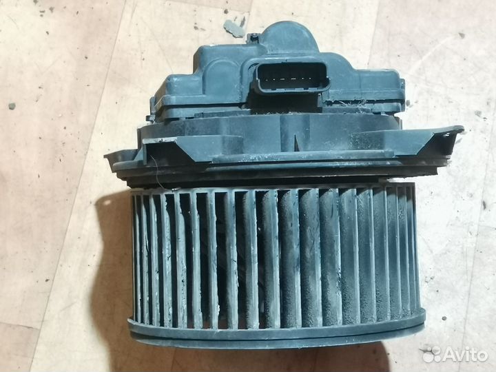 Моторчик отопителя Freightliner с платой