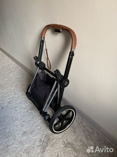 Шасси cybex priam 3 III brown chrome