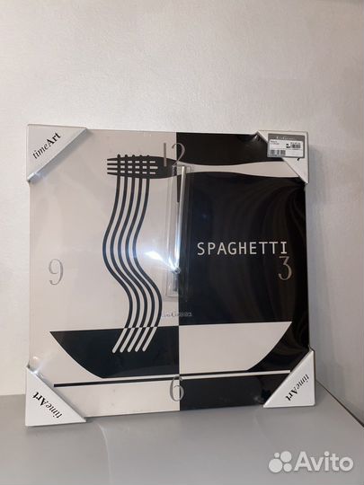 Настенные часы “Спагетти» черно-белые