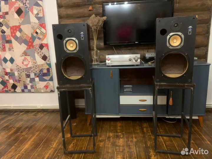 Акустические колонки