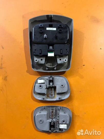 Плафон освещения салона на Ssang Yong Rexton