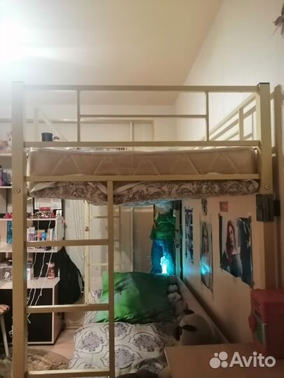 Кровать - чердак IKEA с матрасом