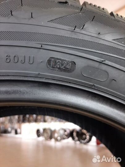 Ikon Tyres Nordman RS2 SUV 215/60 R17 100