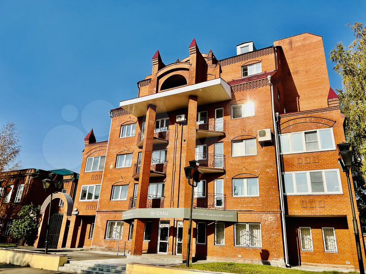 4-к. квартира, 141,9 м², 3/7 эт.
