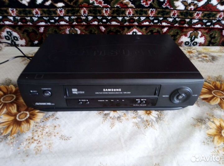 Видеомагнитофон