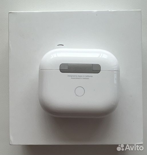 Apple Airpods 3 Один наушник громче