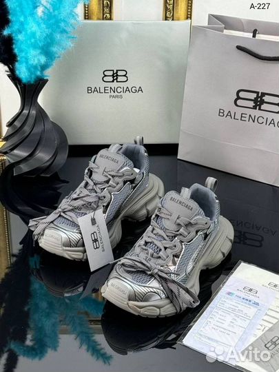 Женская обувь