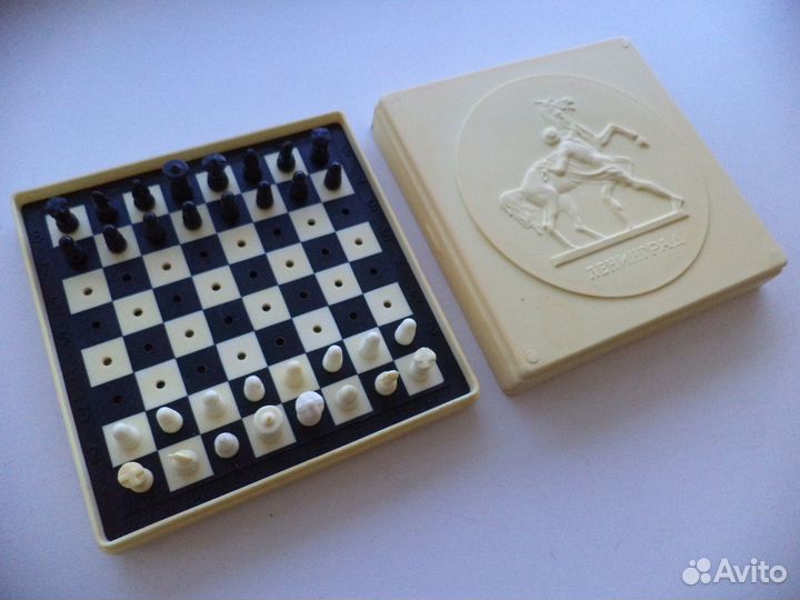 Шахматы дорожные