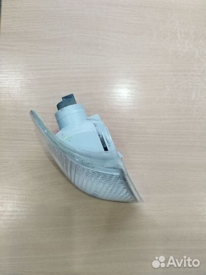 Указатель поворота правый ваз 2115