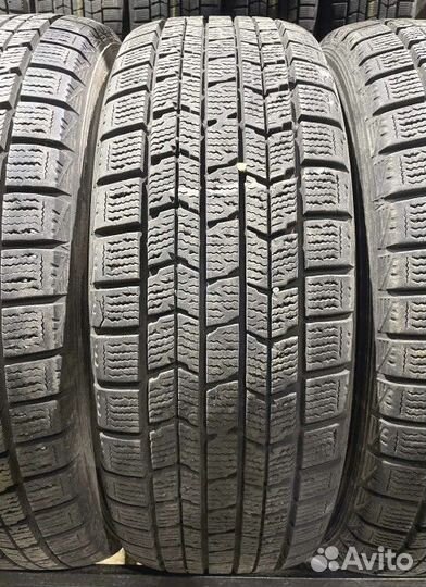 Dunlop Graspic DS3 215/60 R16 96N