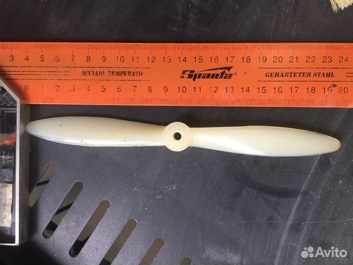 Винт для самолётика