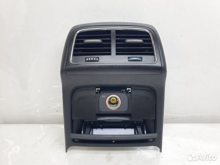 Накладка подлокотника Audi A5 3.2 2009