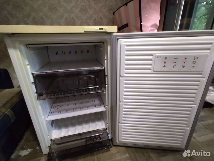 Морозильная камера rosenlew