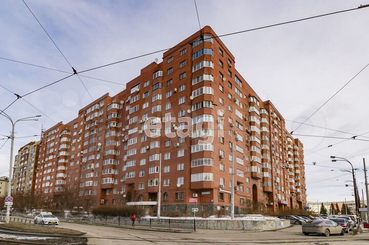 Продам офисное помещение, 297 м²