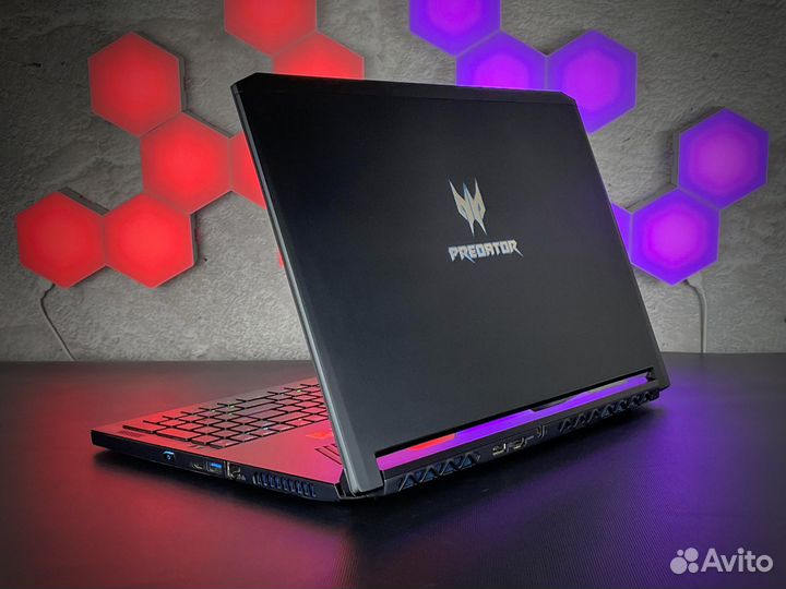 Игровой ноутбук Acer Predator / GTX 1080 / Core i7