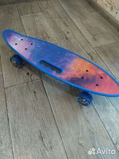 Скейтборд 60 см светящиеся колеса Новые