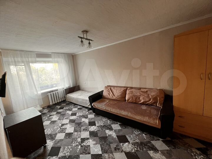 2-к. квартира, 47 м², 2/5 эт.