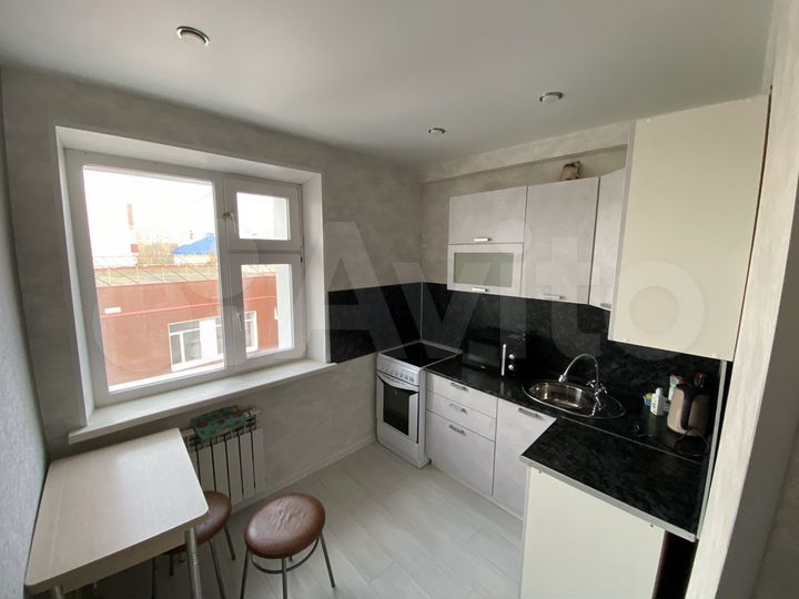 1-к. квартира, 30 м², 5/5 эт.