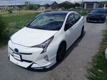 Toyota Prius 1.8 CVT, 2017, 123 000 км, с пробегом, цена 1 935 000 руб.