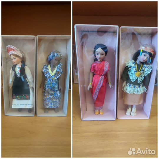 Кукла фарфоровая коллекционная