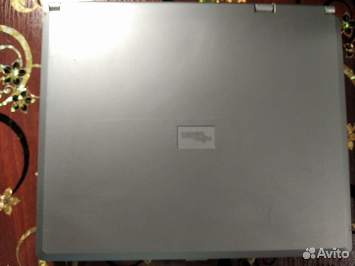 Ноутбук Fujitsu Siemens Amilo L7300