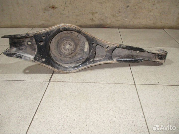 Рычаг задний нижний VW Jetta 6 (1B)