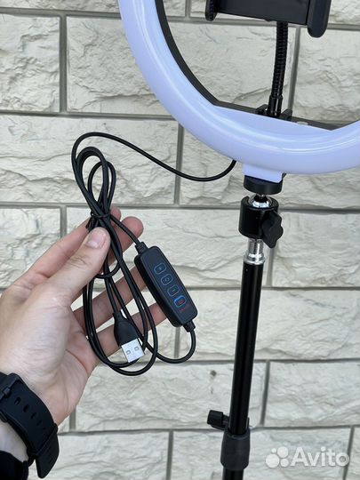 Кольцевая лампа 26 см