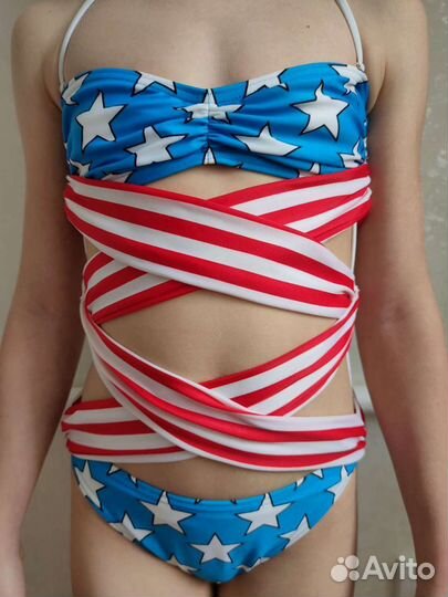 Купальник для девочки 134 (новый)