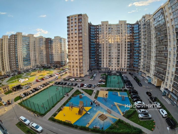 2-к. квартира, 53,4 м², 7/17 эт.