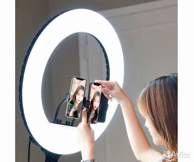 Мощная кольцевая лампа 54см