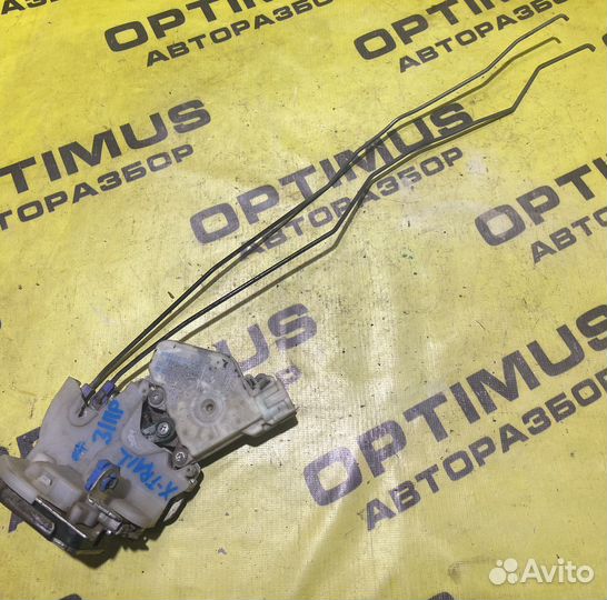 Замок задней правой двери Nissan X-Trail T30