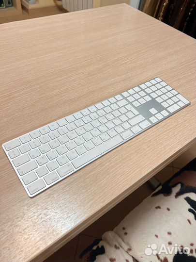 Клавиатура apple A1843 иврит