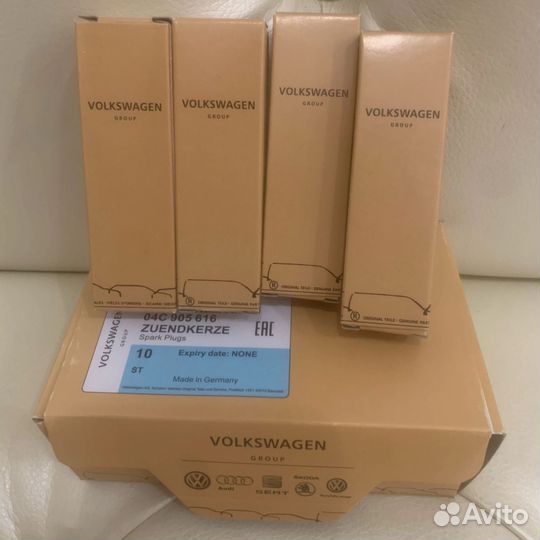 Свечи зажигания VAG 04C905616