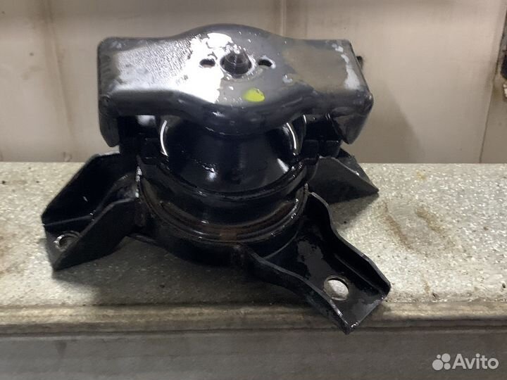 Подушка двигателя hyundai getz