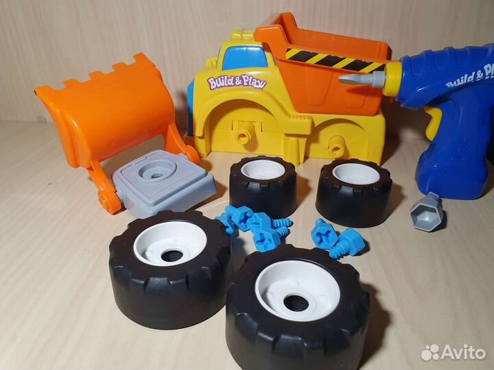 Машина-конструктор Build&play