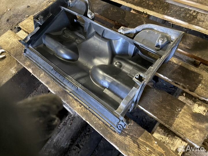 Корпус салонного фильтра bmw x5 e53