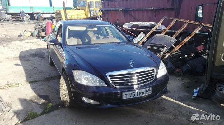 Mercedes Benz W221 S 221 разборка разбор запчасти
