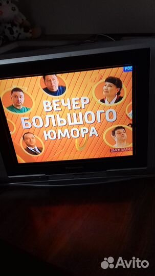 Телевизоры. Музцентр