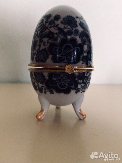 Сувенирная шкатулка в стиле Фаберже