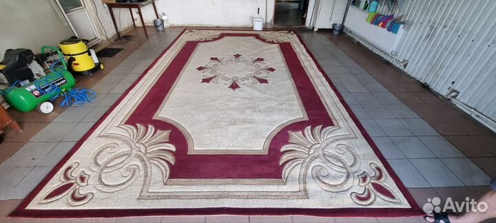Ковры и поласы бу