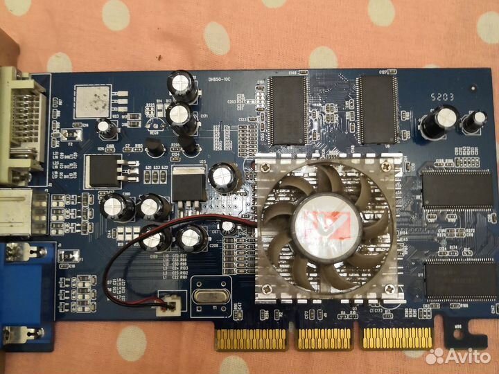 Ретро видеокарты ATI 9200 64M W/TV и ATI 9550AGP8X