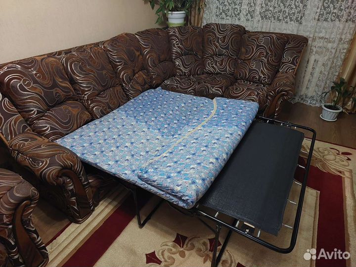 Угловой диван с креслом бу