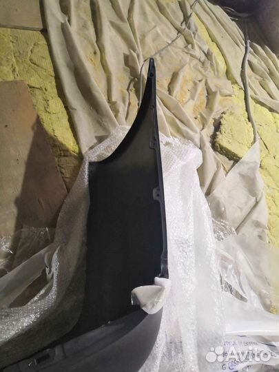 Бампер задний toyota camry 01-06