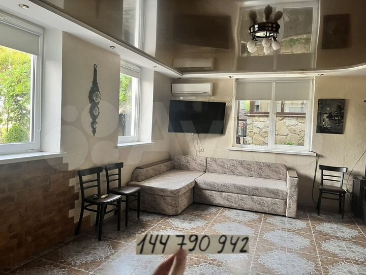 Дом 186 м² на участке 5,4 сот.