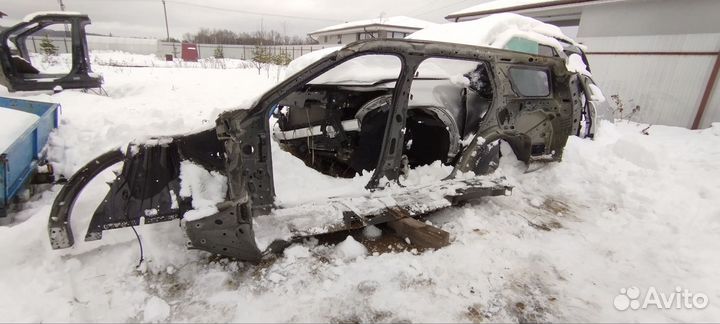 Боковина Форд Эксплорер 2020