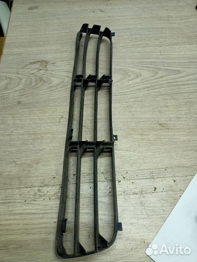 Решетка в бампер VW Golf IV/Bora 1997-2005