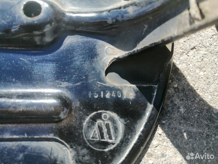 Лючок бензобака Chevrolet Tahoe GMT800